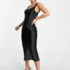 ASOS DESIGN Tall - Vestito Sottoveste Midi In Raso Nero Con Scollo Rotondo