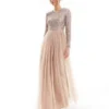 Maya Tall - Vestito Da Damigella Lungo A Maniche Lunghe In Tulle Cipria Tenue Con Delicate Paillettes Tono Su Tono