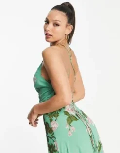 ASOS DESIGN Tall - Vestito Lungo Avvolgente Con Spalline Sottili E Laccetto Sul Retro Verde Salvia A Fiori -Vendite ASOS Maternity || RIVER ISLAND || Monki 201652323 3