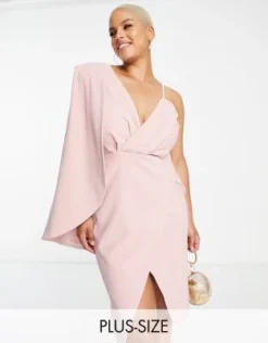 Lavish Alice Plus - Vestito Midi A Pieghe Con Mantella Rosa