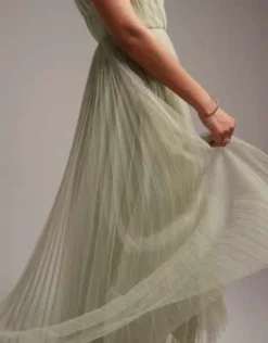 ASOS DESIGN - Vestito Midi Da Damigella In Tulle Color Salvia A Pieghe Con Spalline Sottili -Vendite ASOS Maternity || RIVER ISLAND || Monki 201731559 3