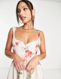 ASOS DESIGN Tall - Vestito Midi Da Ballo Di Fine Anno A Fiori Con Corsetto Con Cuciture -Vendite ASOS Maternity || RIVER ISLAND || Monki 202525888 4