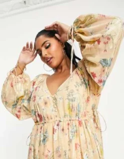 ASOS DESIGN Curve - Vestito Grembiule Lungo In Jacquard Metallizzato A Fiori Con Bottoni -Vendite ASOS Maternity || RIVER ISLAND || Monki 202716033 3