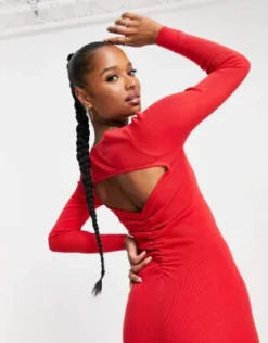 ASOS DESIGN Petite - Vestito Midi In Maglia Rosso Con Apertura Sul Retro E Dettaglio Arricciato -Vendite ASOS Maternity || RIVER ISLAND || Monki 202721877 3