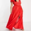 ASOS DESIGN Curve - Vestito Lungo Plissettato Rosso Con Maniche Con Volant