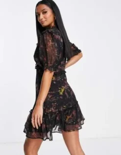 Topshop Petite - Vestito Corto Nero Con Stampa A Fiori E Volant -Vendite ASOS Maternity || RIVER ISLAND || Monki 202766737 3