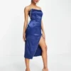 Band Of Stars - Vestito Midi Premium In Raso Blu Navy Con Finiture In Strass E Spacco Sulla Coscia