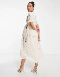 Hope & Ivy Maternity - Vestito Da Giorno Con Gonna Al Polpaccio Color Crema A Fiori Ricamato -Vendite ASOS Maternity || RIVER ISLAND || Monki 202819297 4