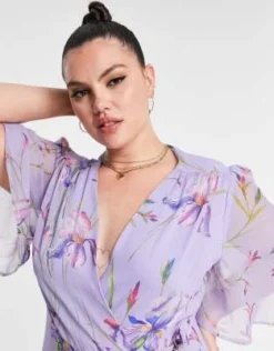 Hope & Ivy Plus - Vestito Lungo Avvolgente Con Maniche Con Volant Viola A Fiori -Vendite ASOS Maternity || RIVER ISLAND || Monki 202837038 3