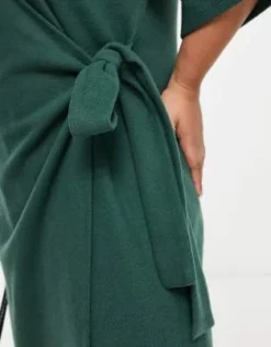 ASOS DESIGN Curve - Vestito Maglia Midi Super Morbido A Portafoglio Verde Bosco Con Cintura -Vendite ASOS Maternity || RIVER ISLAND || Monki 202878794 3