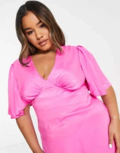 Flounce London Plus - Vestito Lungo Con Maniche Con Volant E Scollo Profondo In Raso Rosa Vivace -Vendite ASOS Maternity || RIVER ISLAND || Monki 202922419 3