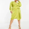 Never Fully Dressed Plus - Vestito Midi Avvolgente In Raso Verde Oliva