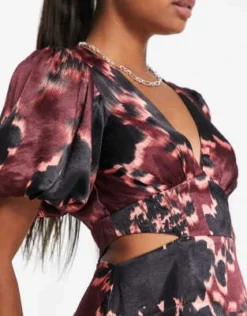 Topshop Petite - Vestito Midi Bordeaux Con Stampa A Fiori E Cut-out In Vita -Vendite ASOS Maternity || RIVER ISLAND || Monki 203147932 3