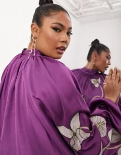 ASOS EDITION Curve - Vestito Corto Accollato Viola Con Maniche A Campana E Ricamo Di Tulipani -Vendite ASOS Maternity || RIVER ISLAND || Monki 203280418 4