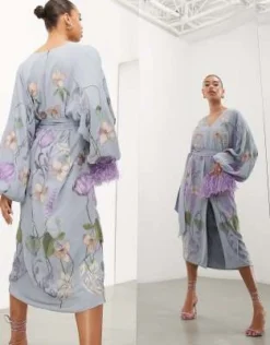 ASOS Edition - Vestito Midi Con Scollo A V E Ricami Floreali Blu -Vendite ASOS Maternity || RIVER ISLAND || Monki 203282559 3