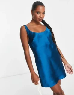 ASOS DESIGN Petite - Vestito Sottoveste Corto In Raso Con Scollo Rotondo Blu Zaffiro -Vendite ASOS Maternity || RIVER ISLAND || Monki 203355621 3