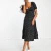 ASOS DESIGN - Vestito Midi Testurizzato Monocromatico A Pois