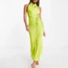 ASOS DESIGN - Vestito Longuette Allacciato Al Collo Con Scollo Ad Anello E Avvolgente In Vita Color Lime