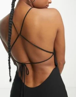 ASOS DESIGN Petite - Vestito Lungo Morbido Allacciato Al Collo Nero Con Taglio Sbieco -Vendite ASOS Maternity || RIVER ISLAND || Monki 203531052 3