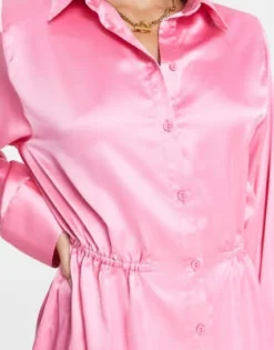 ASOS DESIGN Tall - Vestito Camicia Corto In Raso Rosa Con Imbottitura Sulle Spalle E Vita Raccolta -Vendite ASOS Maternity || RIVER ISLAND || Monki 203584682 3