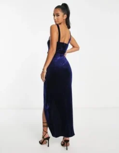 ASOS DESIGN Petite - Vestito Midi Con Spalline Sottili E Gonna Arricciata In Velluto Blu Navy -Vendite ASOS Maternity || RIVER ISLAND || Monki 203588148 4