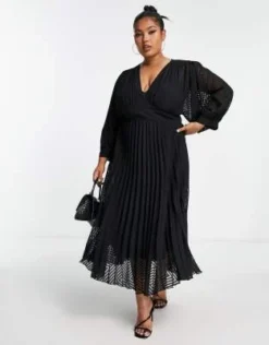 ASOS DESIGN Curve - Vestito Midi A Pieghe Con Maniche Ad Ali Di Pipistrello In Plumetis Con Motivo A Spina Di Pesce Nero