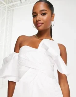 Forever New Petite - Vestito Corto Monospalla In Taffetà Bianco Neve -Vendite ASOS Maternity || RIVER ISLAND || Monki 203601208 3