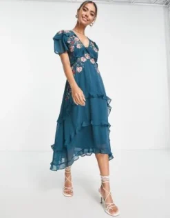 Hope & Ivy - Vestito Midi Con Volant Ricamato Verde Smeraldo -Vendite ASOS Maternity || RIVER ISLAND || Monki 203642344 4