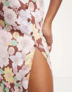ASOS DESIGN Petite - Vestito Da Giorno Midi In Raso Con Stampa Vivace A Fiori E Bottoni Laterali -Vendite ASOS Maternity || RIVER ISLAND || Monki 203822633 4