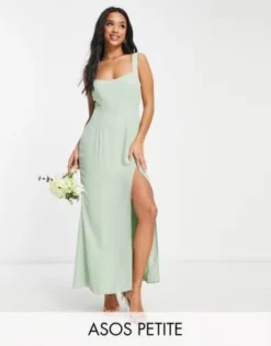 ASOS DESIGN Petite - Vestito Lungo Da Damigella Verde Salvia Con Bottoni Sul Retro E Scollo A Cuore