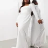 ASOS EDITION Curve - Gigi - Vestito Da Sposa A Maniche Lunghe Con Scollo Squadrato In Raso Avorio
