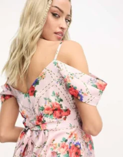 Hope & Ivy Maternity - Vestito Midi A Spalle Scoperte In Raso Con Stampa Fantasia A Fiori Rossi -Vendite ASOS Maternity || RIVER ISLAND || Monki 203990928 3