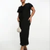 ASOS DESIGN Curve - Vestito Midi Nero Con Scollo Ad Anello E Maniche Con Volant