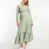 ASOS Maternity ASOS DESIGN Maternity - Vestito Midi A Balze Con Coulisse In Vita Per Allattamento Verde Salvia