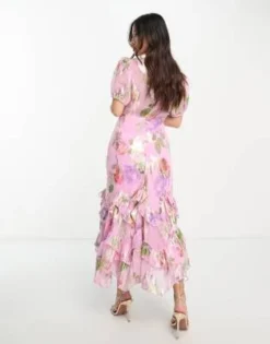 ASOS DESIGN Petite - Vestito Lungo In Lurex Rosa Con Stampa Di Rose E Volant Sul Fondo -Vendite ASOS Maternity || RIVER ISLAND || Monki 204026869 4