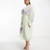 ASOS DESIGN Curve - Vestito Midi Verde Con Ricamo A Fiori, Inserto In Pizzo E Laccio In Raso