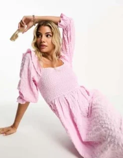 Miss Selfridge - Vestito Midi Rosa Testurizzato E Arricciato Con Volant -Vendite ASOS Maternity || RIVER ISLAND || Monki 204056097 3