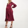 New Look Maternity - Vestito Midi Avvolgente In Raso Bordeaux