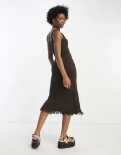 COLLUSION - Vestito Midi In Maglia Marrone Cioccolato Con Frange -Vendite ASOS Maternity || RIVER ISLAND || Monki 204123241 3