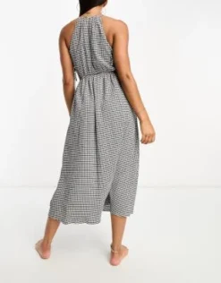 The Frolic - Rubellite - Vestito Estivo Allacciato Al Collo Con Gonna Al Polpaccio Nero E Bianco Testurizzato A Quadretti -Vendite ASOS Maternity || RIVER ISLAND || Monki 204125144 3