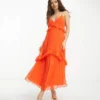 ASOS DESIGN Petite - Vestito Midi A Pieghe Con Spalline Sottili Arancione Con Volant