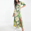 ASOS DESIGN - Vestito Da Giorno Midi In Raso A Fiori Con Allacciatura Sul Davanti E Polsini Arricciati