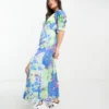 ASOS DESIGN Petite - Vestito Da Giorno Midi In Raso A Fiori Con Allacciatura Sul Davanti E Polsini Arricciati