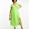 ASOS DESIGN Curve - Vestito Lungo A Portafoglio In Plumetis Color Lime Acceso Con Volant