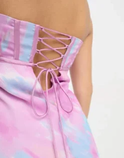 ASOS DESIGN Petite - Vestito Midi A Corsetto Con Stampa Sfocata Astratta E Taglio Sbieco -Vendite ASOS Maternity || RIVER ISLAND || Monki 204202811 3