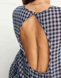 COLLUSION - Vestito Grembiule Midi A Trapezio Con Orlo Asimmetrico A Quadri Multicolore -Vendite ASOS Maternity || RIVER ISLAND || Monki 204241040 3