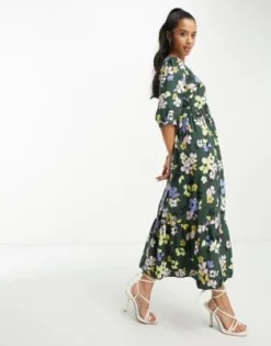Nobody's Child Petite - Rachel - Vestito Midi A Fiori Grandi Con Maniche A Sbuffo -Vendite ASOS Maternity || RIVER ISLAND || Monki 204241089 4