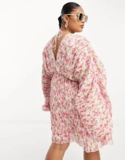 ASOS DESIGN Curve - Vestito Corto A Trapezio Rosa A Fiori Con Micro Pieghe E Maniche Ad Ali Di Pipistrello -Vendite ASOS Maternity || RIVER ISLAND || Monki 204247832 4