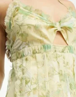 ASOS DESIGN Petite - Vestito Lungo Stile Sottoveste A Balze Con Fondo Grezzo, Nodo Frontale E Cut-out Giallo Con Stampa A Fiori -Vendite ASOS Maternity || RIVER ISLAND || Monki 204276787 3