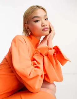 ASOS DESIGN - Vestito Midi Accollato Arancione Fluo Con Spacco Sul Davanti E Maniche Allacciate -Vendite ASOS Maternity || RIVER ISLAND || Monki 204300757 3